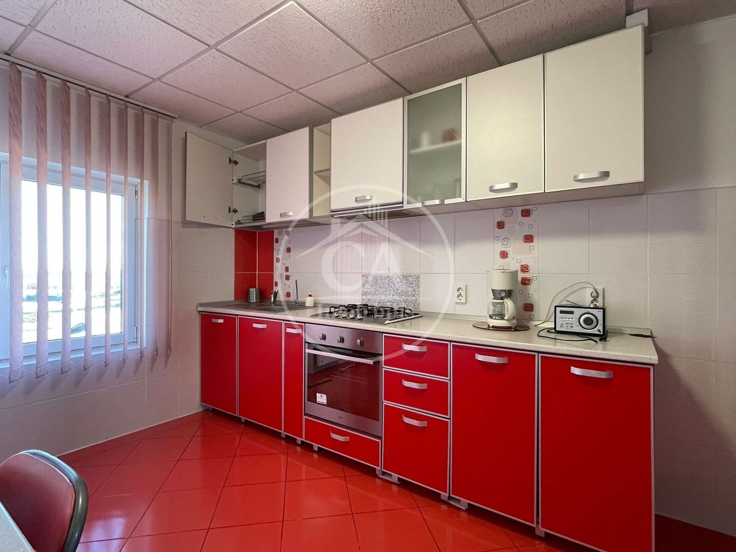 Apartament la casa, de inchiriat cu 3 camere  in zona Nufaru, Oradea - Poză 8