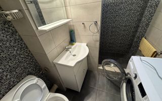 Apartament cu 3 camere, 84mp, Zona Central - Poză 8