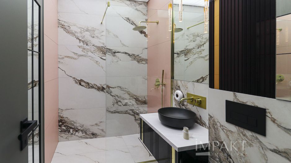 Oportunitate investitie! Vanzare casa cu 3 apartamente in Europa! - Poză 31