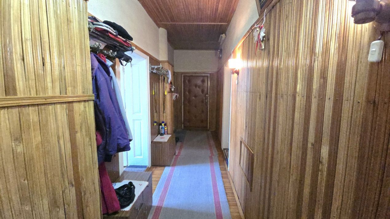 Casă cochetă cu 3 camere de vânzare, chiar în inima orașului Satu Mare! - Poză 7