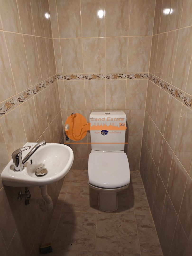 3 camere langa metrou Piata Romana - Poză 7