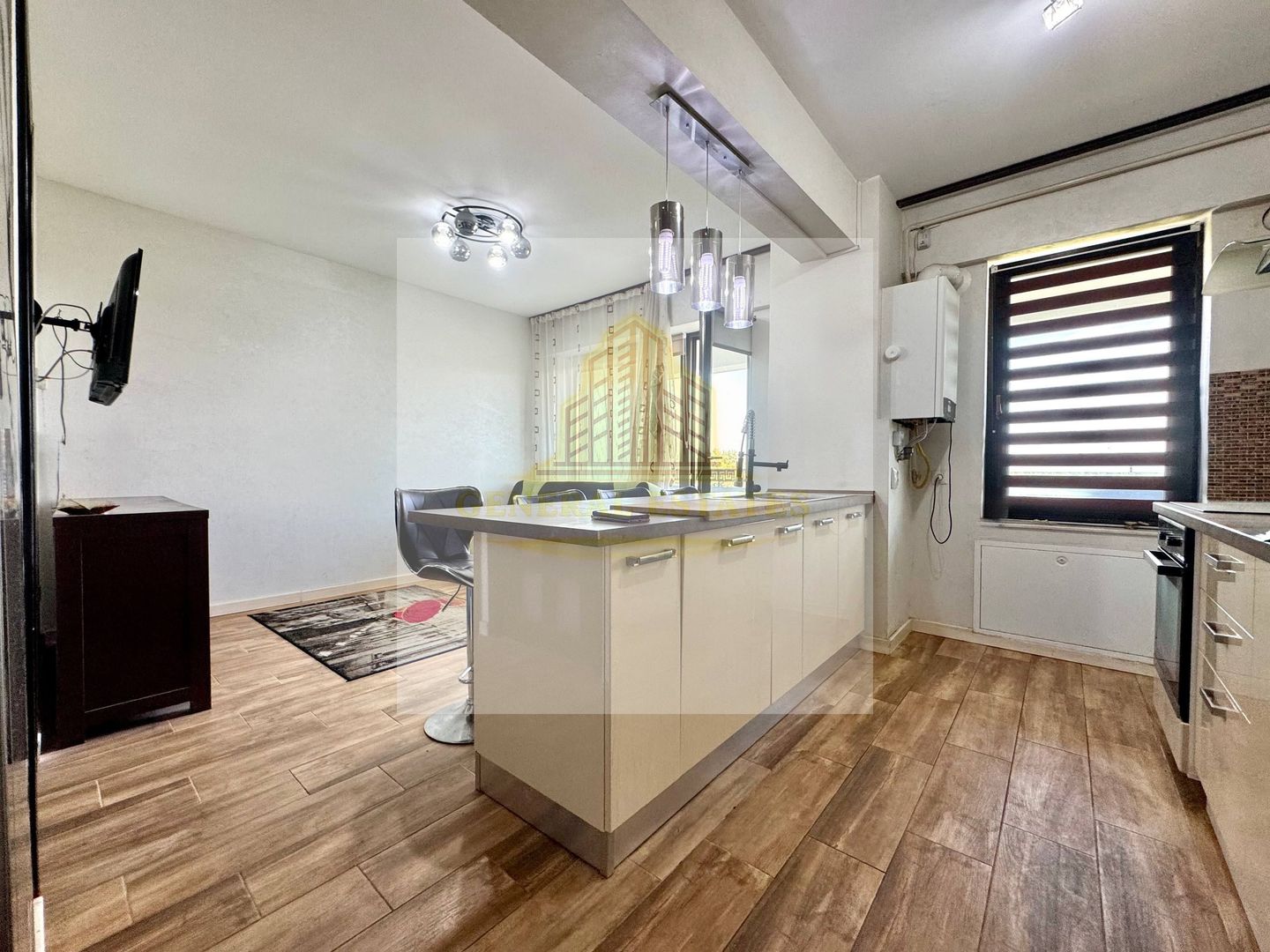 Vânzare apartament cu 2 camere, 67 m.p. - Complexul Royal Town. - Poză 12