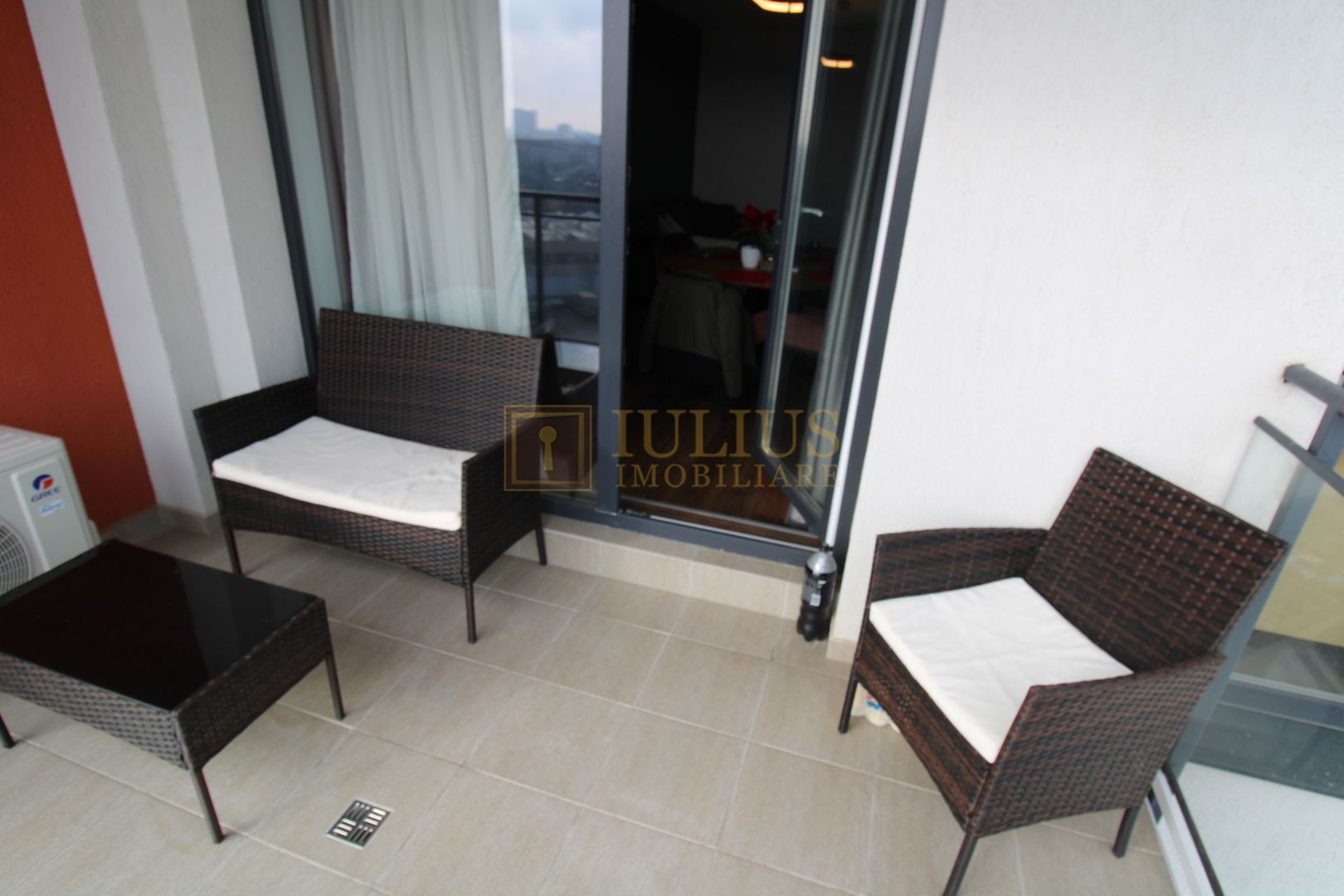 2 camere modern linistit ,vedere, panoramica - Poză 9