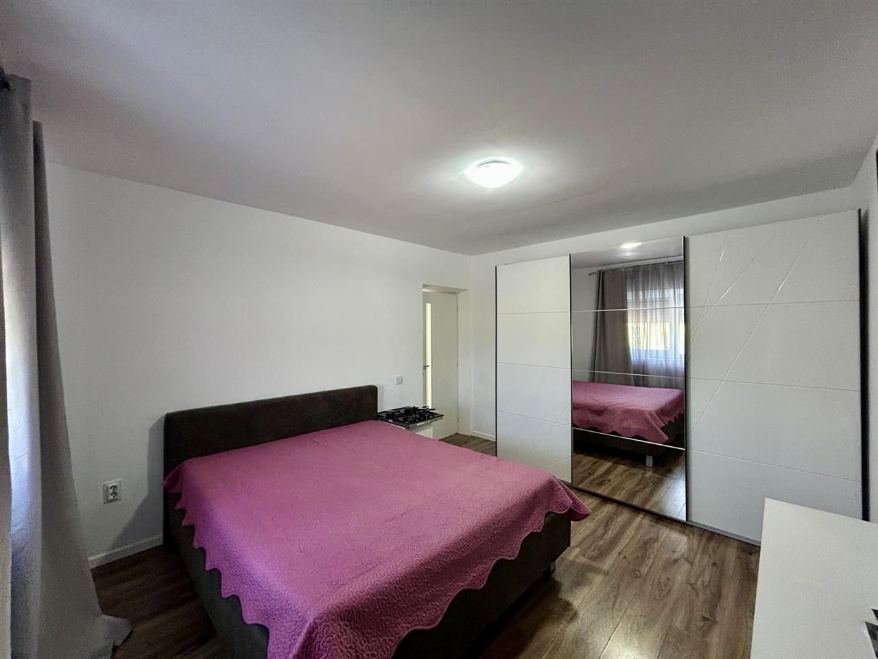 Apartament 2 camere, decomandat, 2 locuri de parcare - C. Arhitectilor - Poză 7