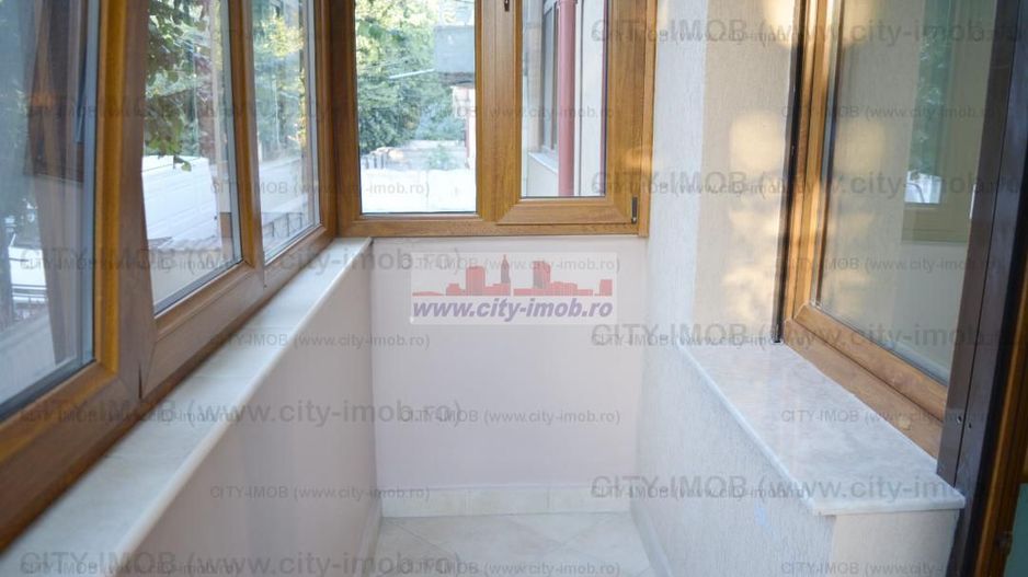 Inchiriere partiala in Vila zona Ferdinand Bucuresti - Poză 18