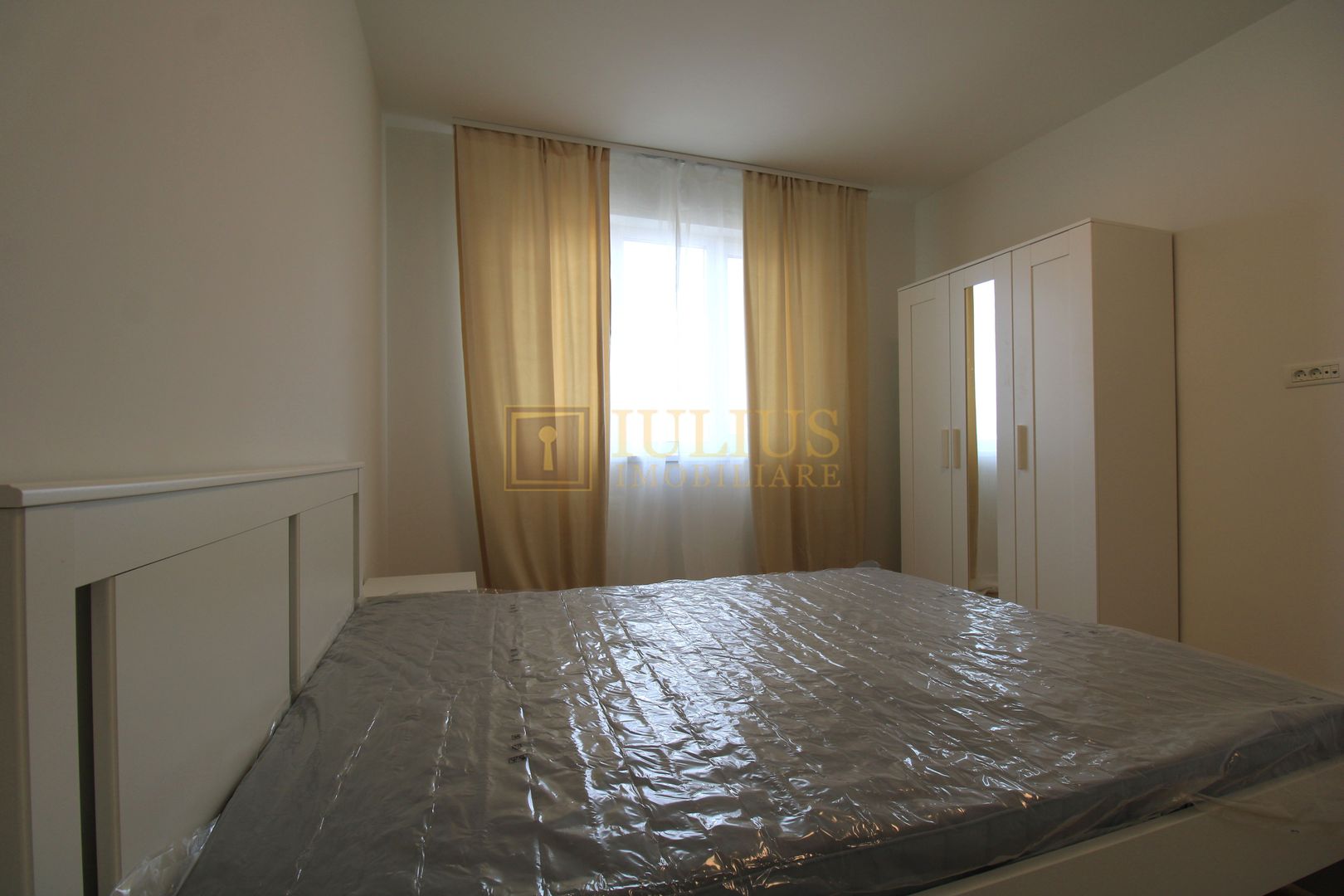 Zona Puncte Cardinale, 3 camere + 2 bai, centrala proprie. - Poză 12