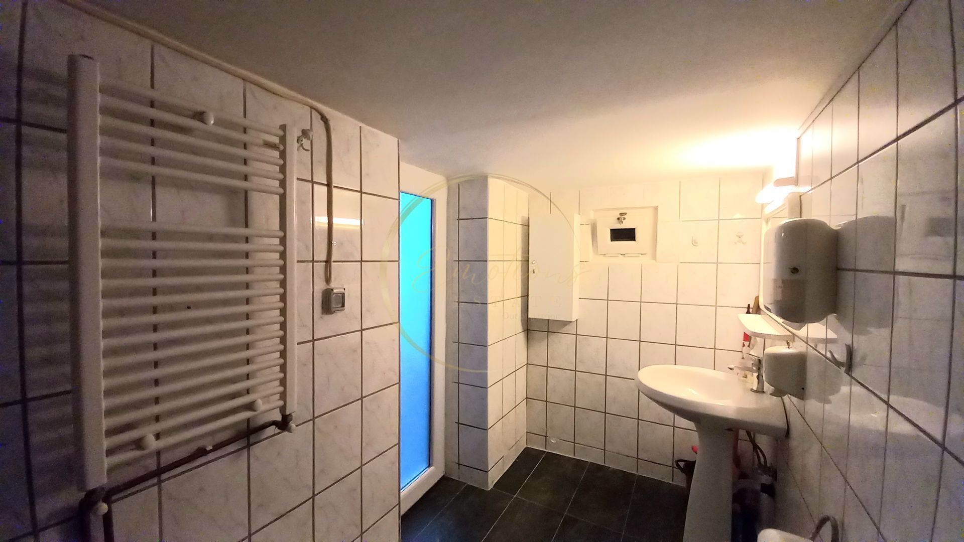 OCAZIE | Spațiu de birou încăpător sau locuintă proprie în Centrul vechi - Poză 6