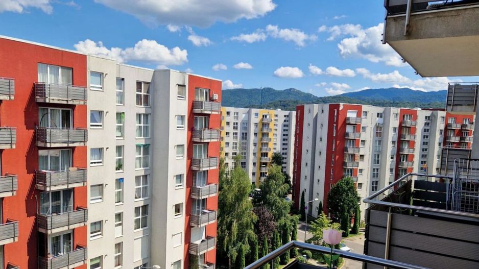 Oportunitate Rară 3 Camere cu Vedere spre Tâmpa RATE LUNARE - Poză 2