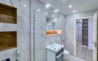 Apartament cu 3 camere de vânzare în zona Centrală - Poză 15