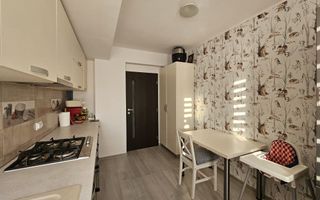 Bucium apartament 3 camere decomandat 145.000 euro - Poză 10