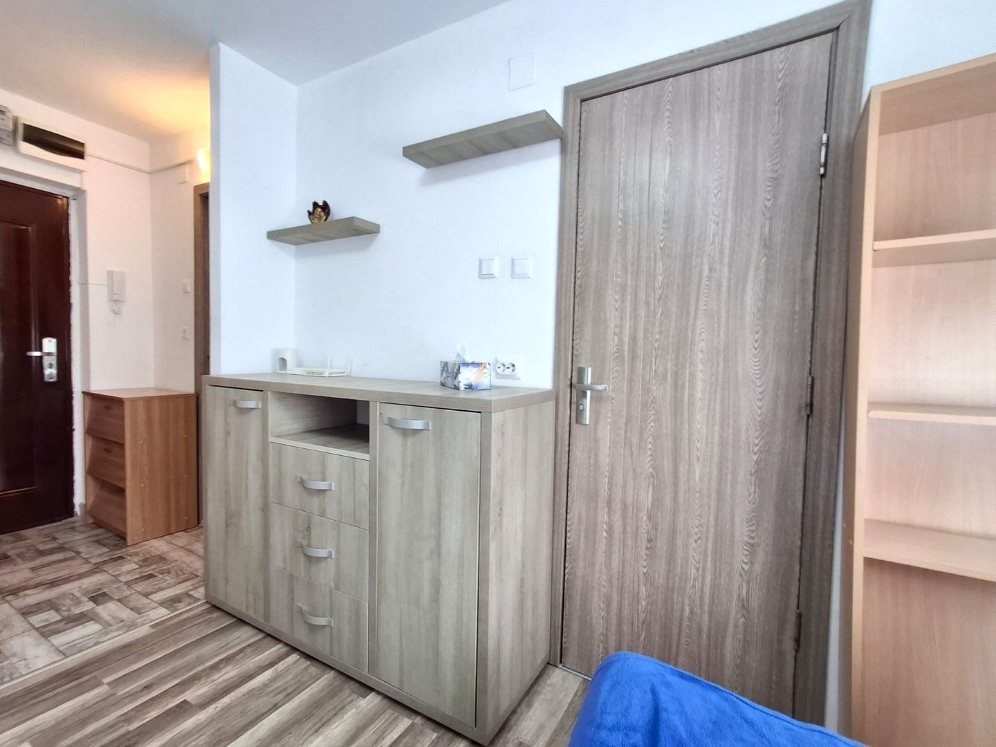 De Vanzare Garsoniera Teiul Doamnei zona Lacul Tei - Poză 7