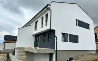 Casa Duplex - 120mpu - Calea Cisnadiei - 4 Camere -230mp Curte Libera - Poză 4