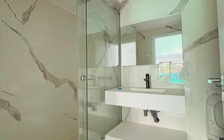 Apartament 4 camere modern, prima inchiriere, garaj, zona Golden Tulip - Poză 9