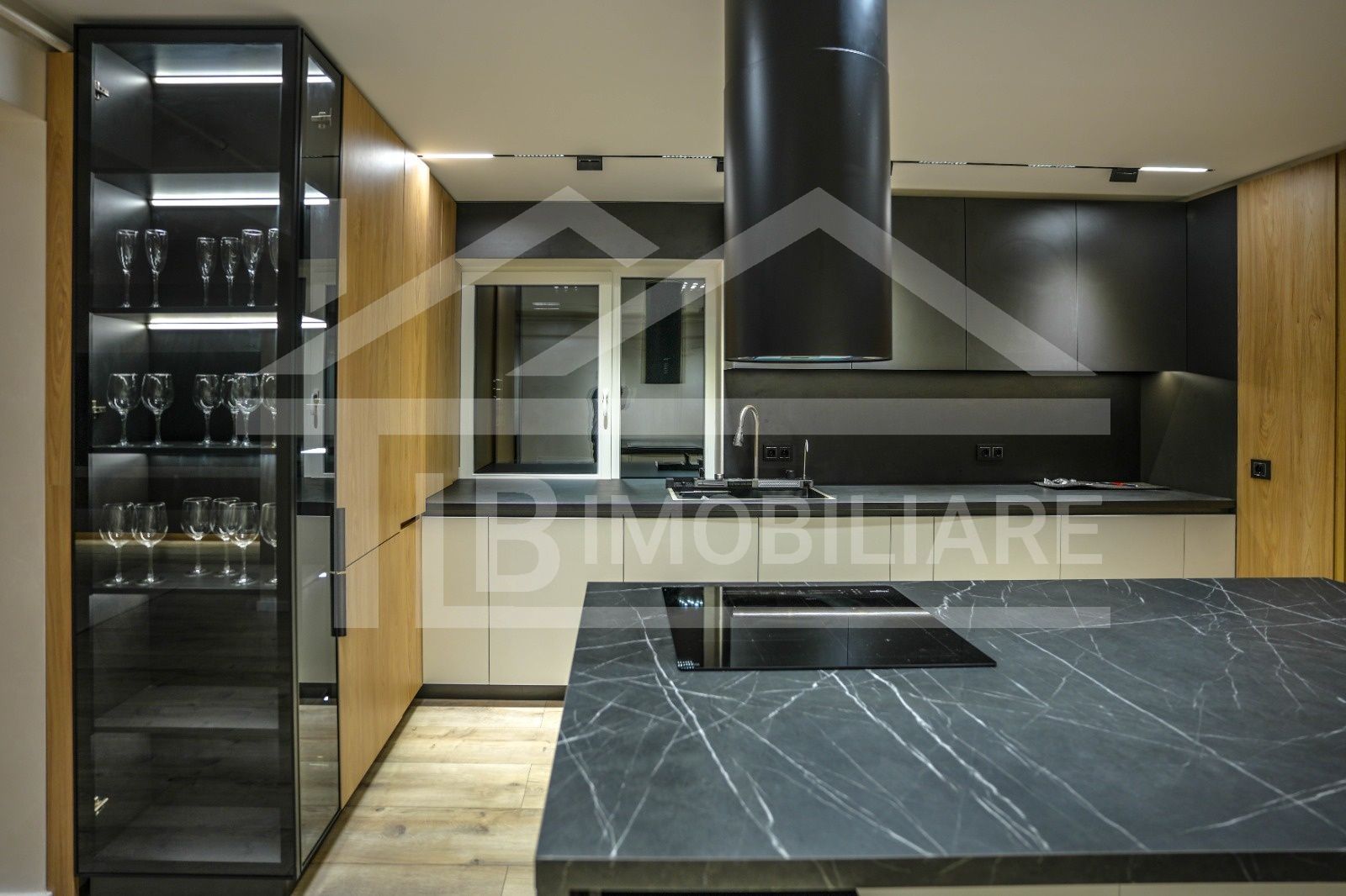 Penthouse cu 3 camere, 120mp, GARAJ, Zona AMA Residence - Poză 6