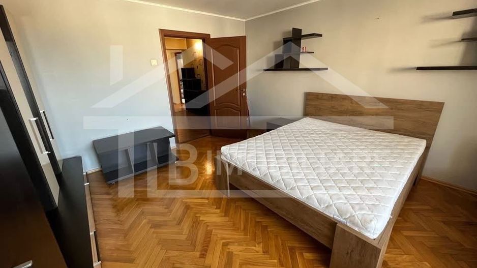 Apartament cu 3 camere, 80 mp, decomandat, Zona UMFST - Poză 1