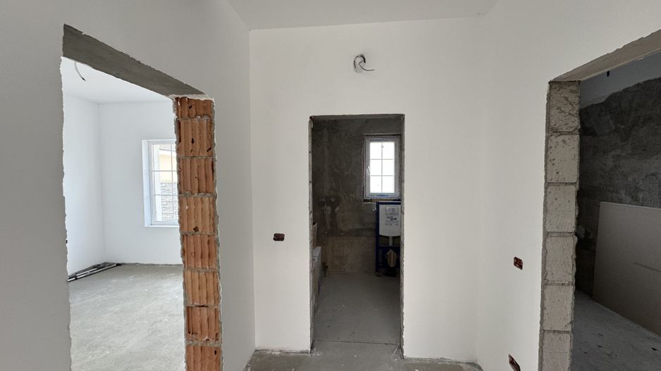 Casa Individuala Parter Sanmihaiu Roman,4 Camere,2 Bai,Proiect Modern - Poză 11