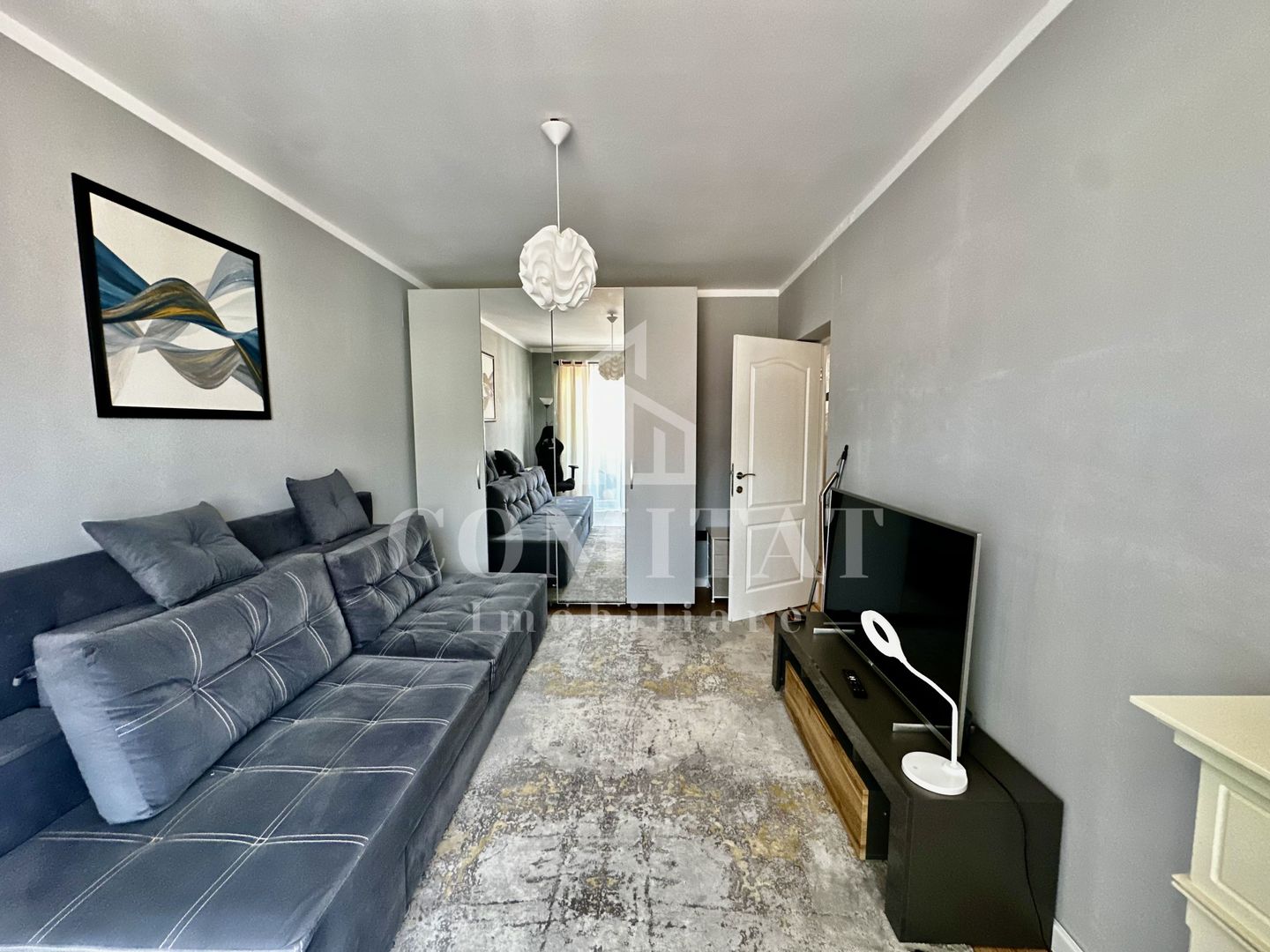 Apartament la cheie | Parcare | Zona Str Eroilor - Poză 1