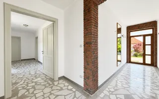 Casa cu istorie in Petrovaselo - Poză 11