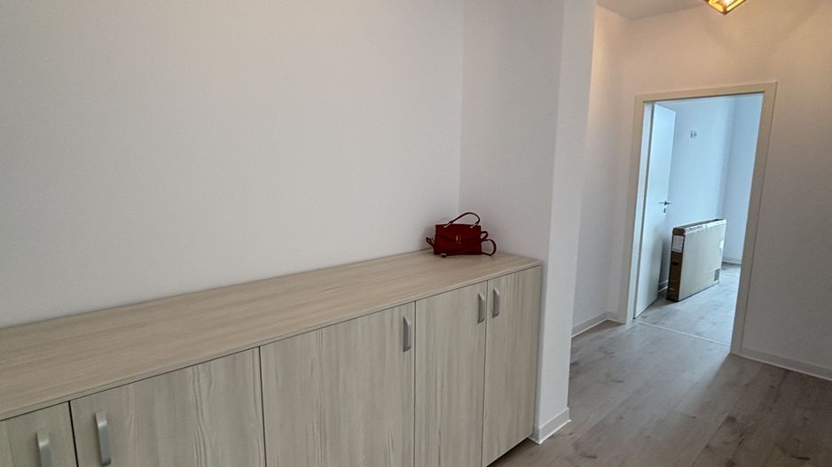 Apartament 3 camerele prima închiriere, în imobil nou Giroc - Poză 12