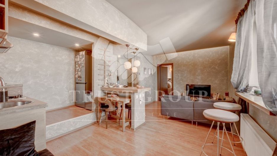 Apartament 2 camere Unirii-Coposu | Imobil 1940 - Poză 2