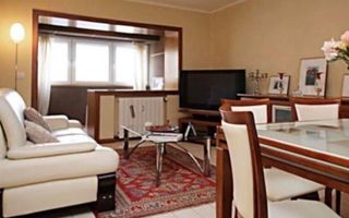 Inchiriere 3 camere 90 mp zona Unirii - Poză 2