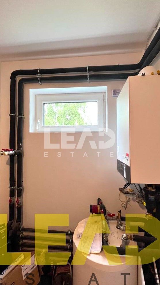 Casa renovata complet! 210 mp utili pe teren de 548 mp! - Poză 24