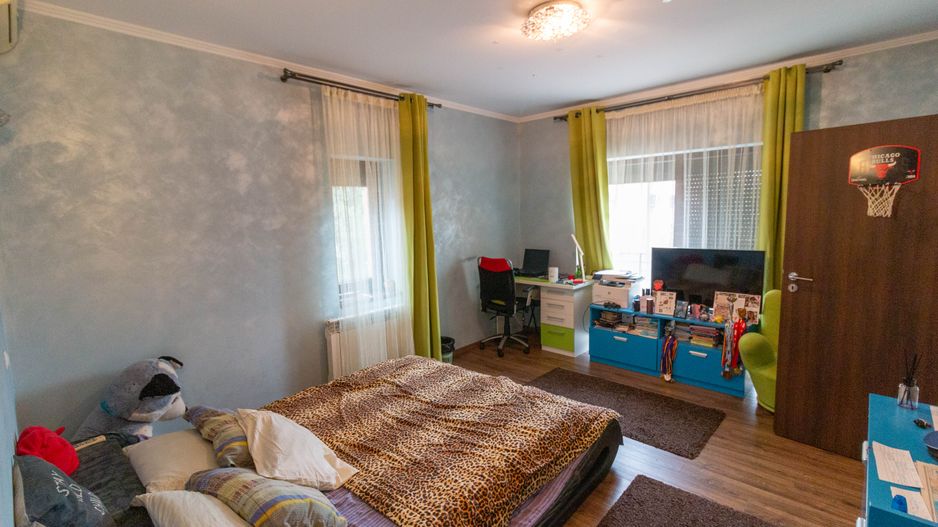 Casa moderna cu garaj de vanzare Popesti Leordeni - Poză 15