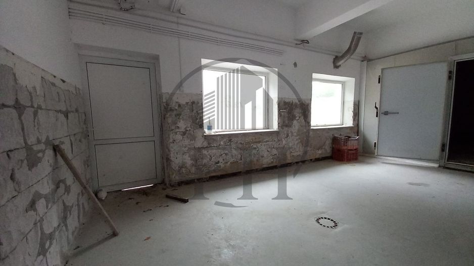 Spațiu industrial cu 3 camere de închiriat în Agigea - Poză 2