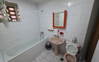 Vilă| Turda – 1 Mai | birou, cabinet, notariat | intrare curte proprie - Poză 6