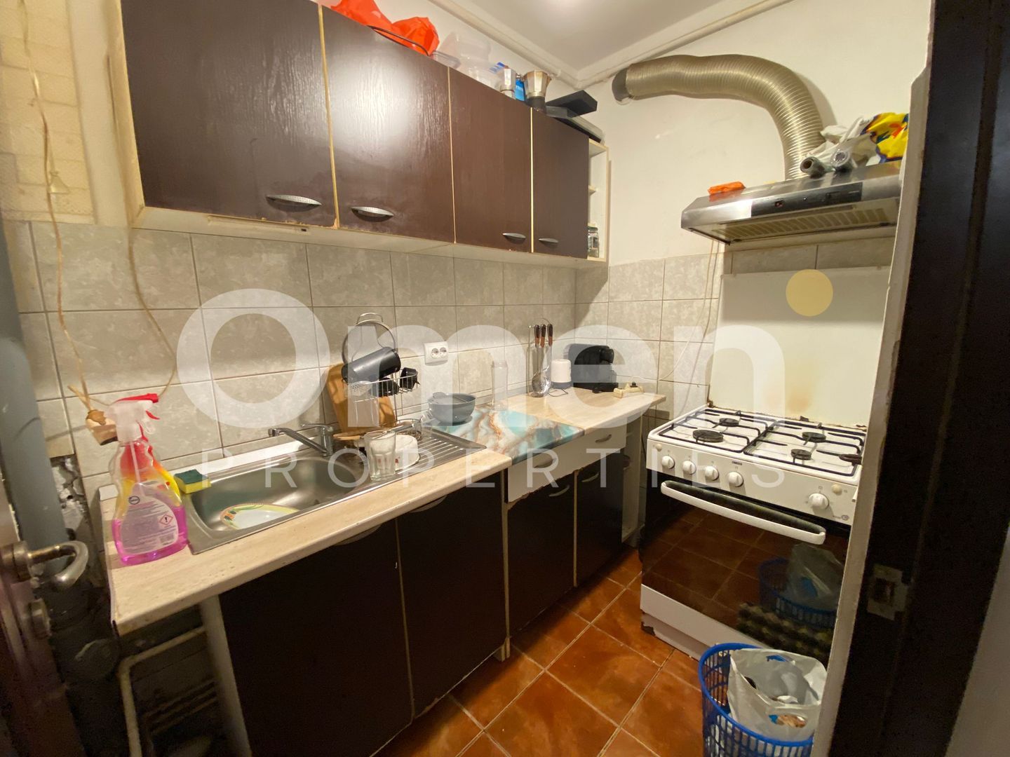 Garsoniera situata la parter inalt, zona Vivo - Poză 2