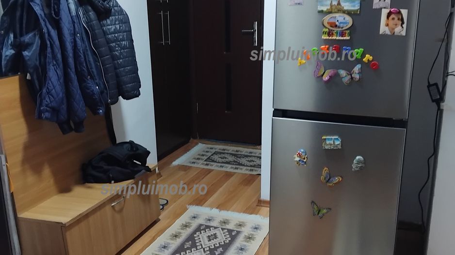 2 Camere Decomandat parc Titan bloc cu buncar din anul 1978 - Poză 1