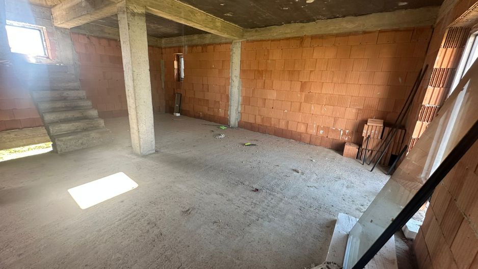 Casă individuală P+1+M Otopeni - Poză 3