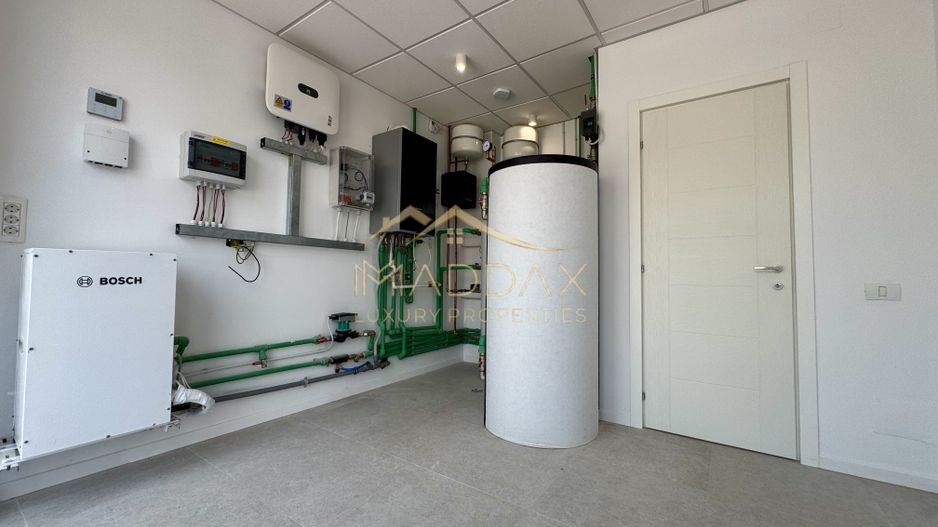 Vila cu 6 camere *575mp* / 12 locuri parcare // Pipera- Iancu Nicolae - Poză 62