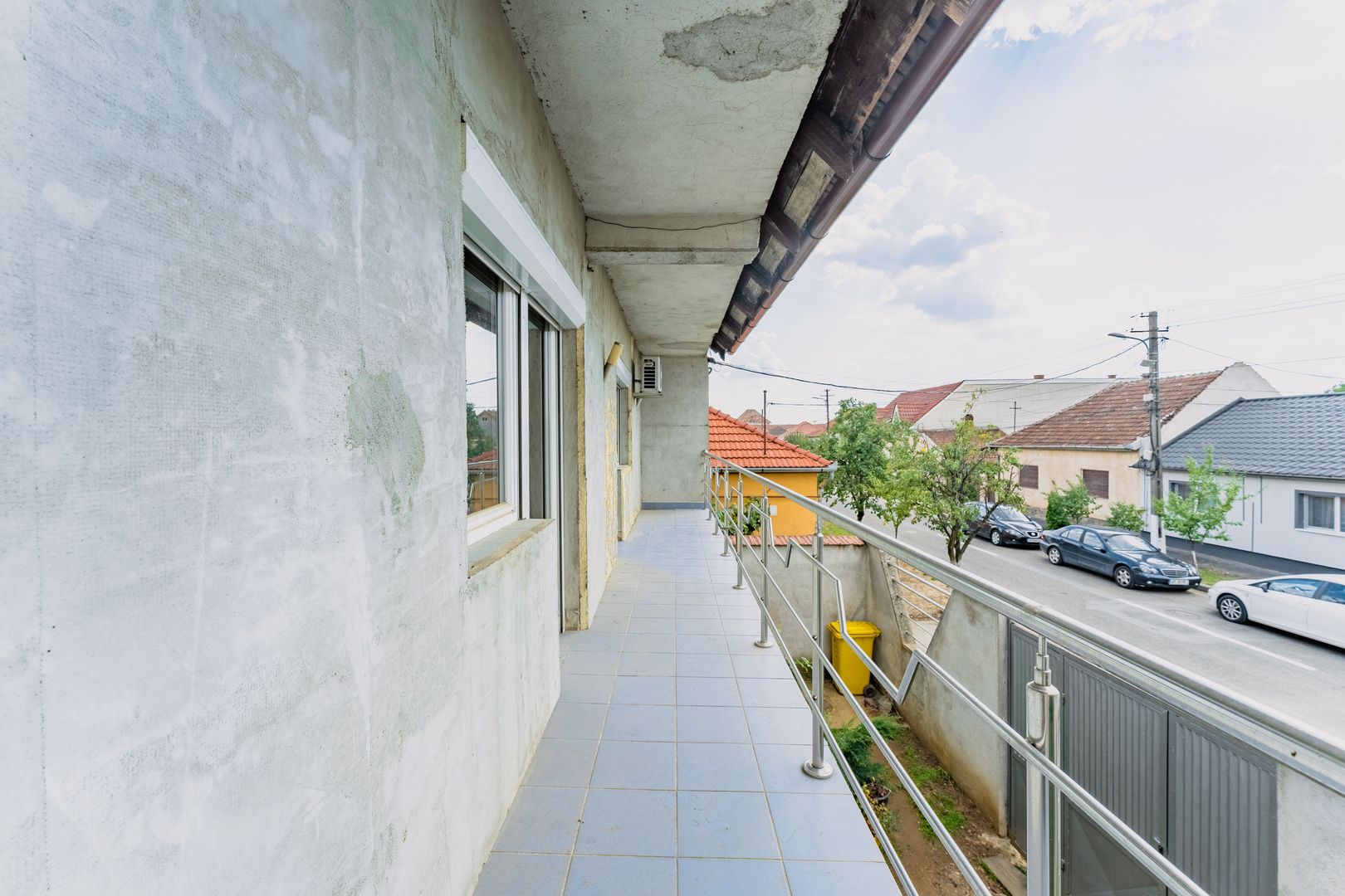 Vilă P+E+M în Bujac - Poză 12