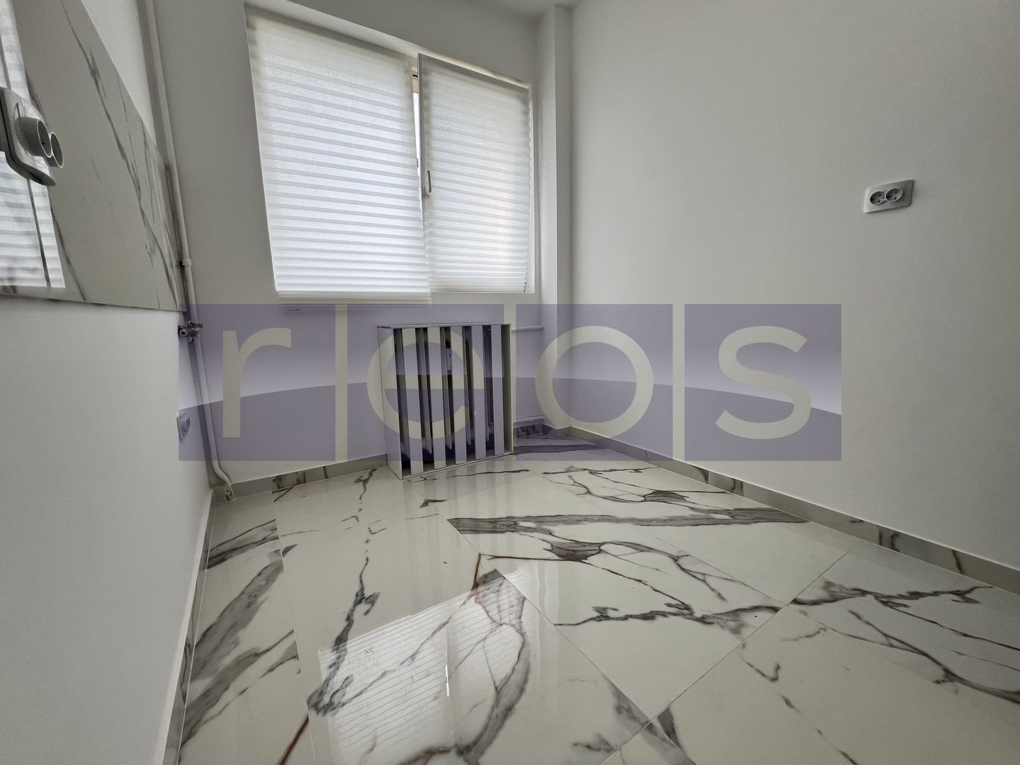 VANZARE 3 CAMERE | ZONA TITAN - Poză 4