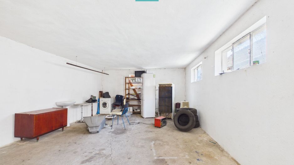Casa cu multiple destinatii in Galsa - Poză 25