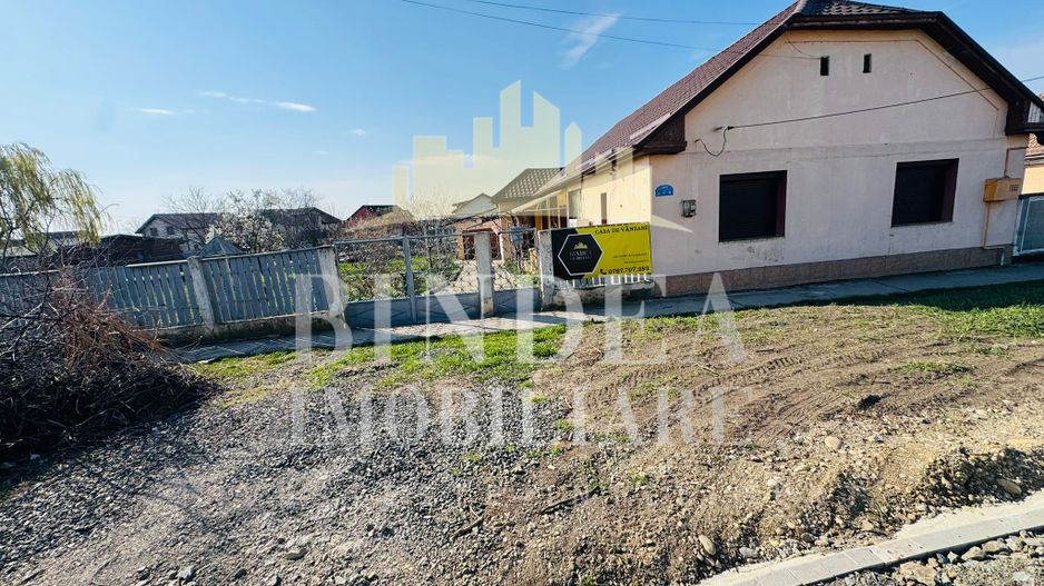 Casa individuala 4 camere cu teren in Giarmata- str Morii - Poză 1