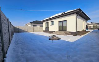 Casa parter de inchiriat cu 3 camere - comuna Berceni - Poză 4