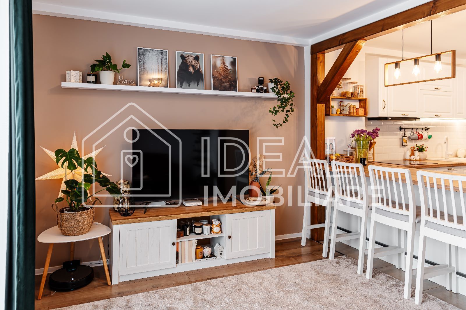 Casa Triplex cu 3 camere, Mobilat-Utilat, in Selimbar - Poză 2