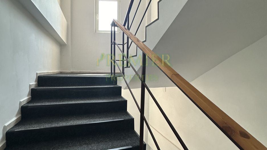 Oportunitate investitie cladire birouri proprie centrala pe fiecare etaj - Poză 8