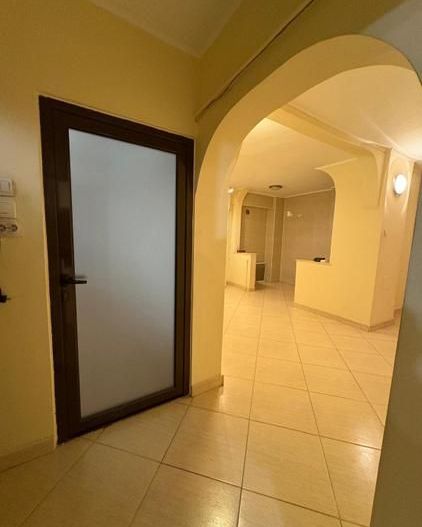 De vanzare Apartament 3 camere,  Panduri - 13 septembrie sector 5 - Poză 9