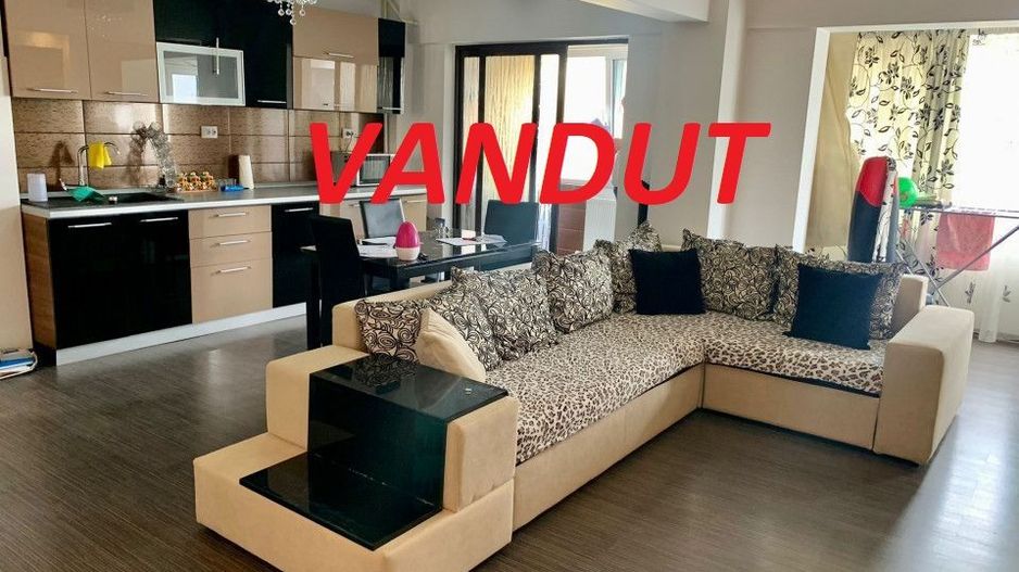Vanzare Apartament 3 camere, Exercitiu, stradal - Poză 1