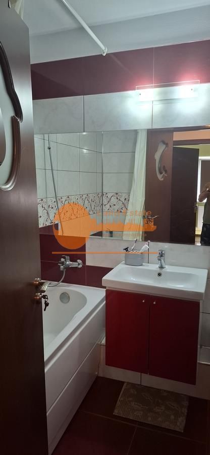 Apartament cu 2 camere in zona Teiul Doamnei - Poză 9