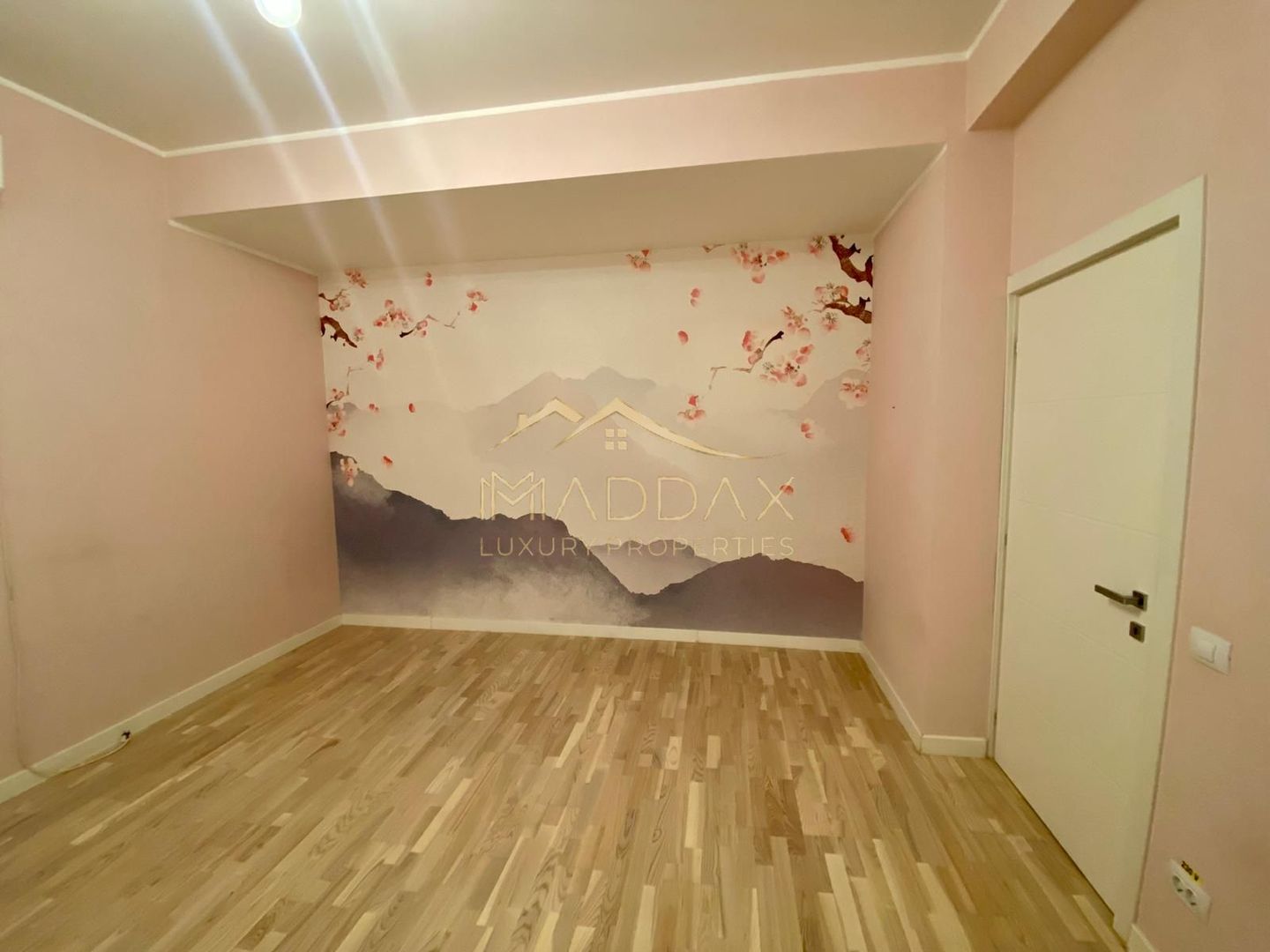 Apartament 3 camere lux // Parcul Herăstrău // loc parcare - Poză 4