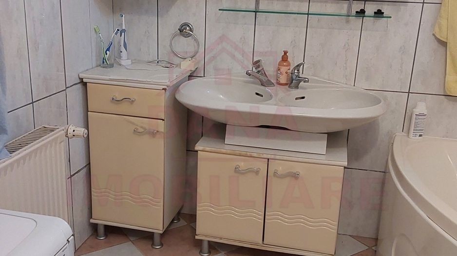 CASĂ P+E, 360 MP, 5 CAMERE\ OȚELU-ROȘU\ZONA GAI - Poză 14