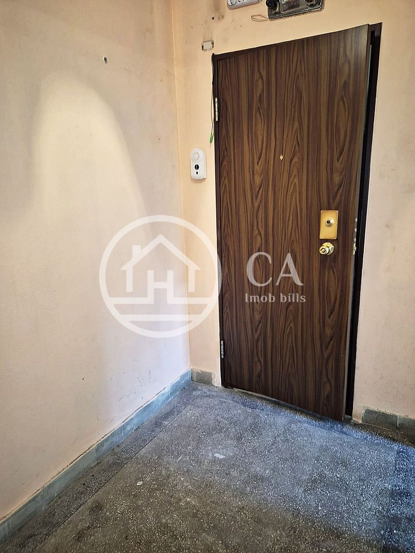 Apartament cu 4 camere de vânzare în zona Cantemir, Oradea - Poză 7