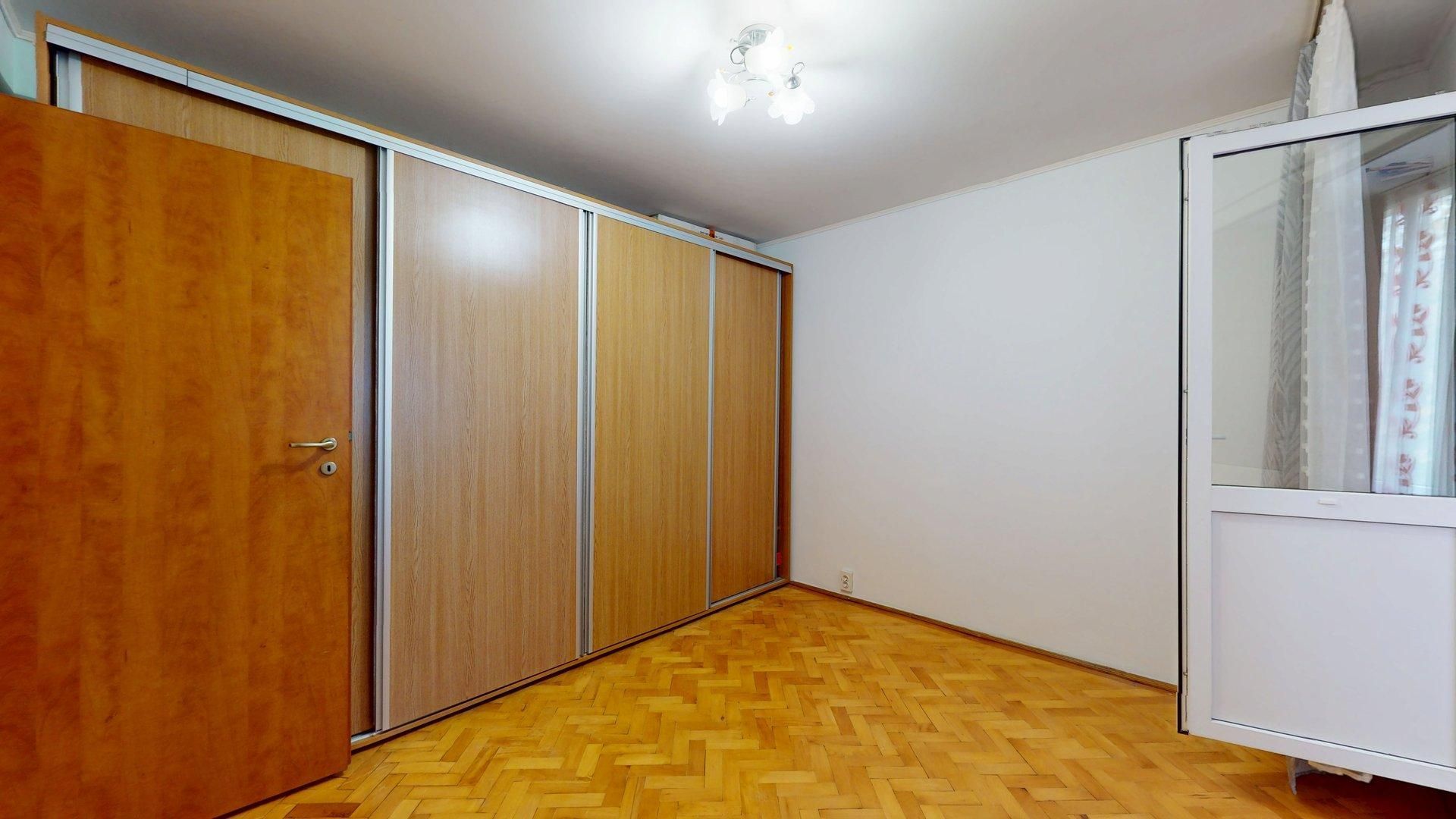 Apartament 3 camere bloc reabilitat Berceni - Emil Racovita - Poză 3