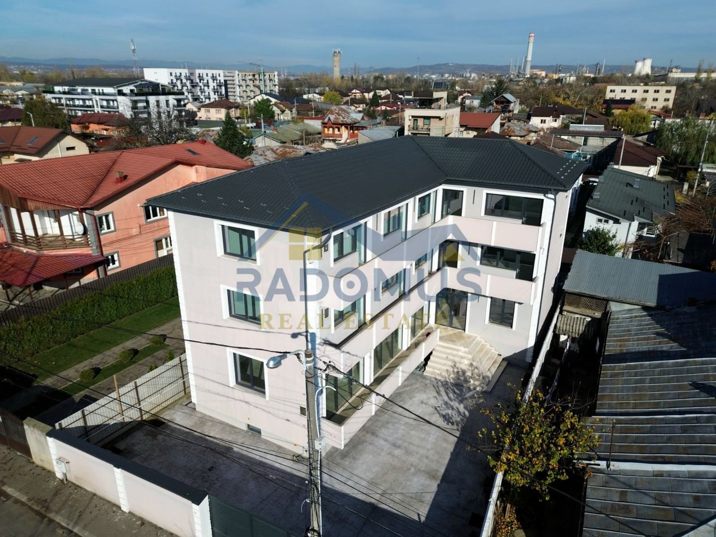 Clădire Multifuncțională Nouă – Str. Alexandru Deparateanu - Nr.32 - Poză 2