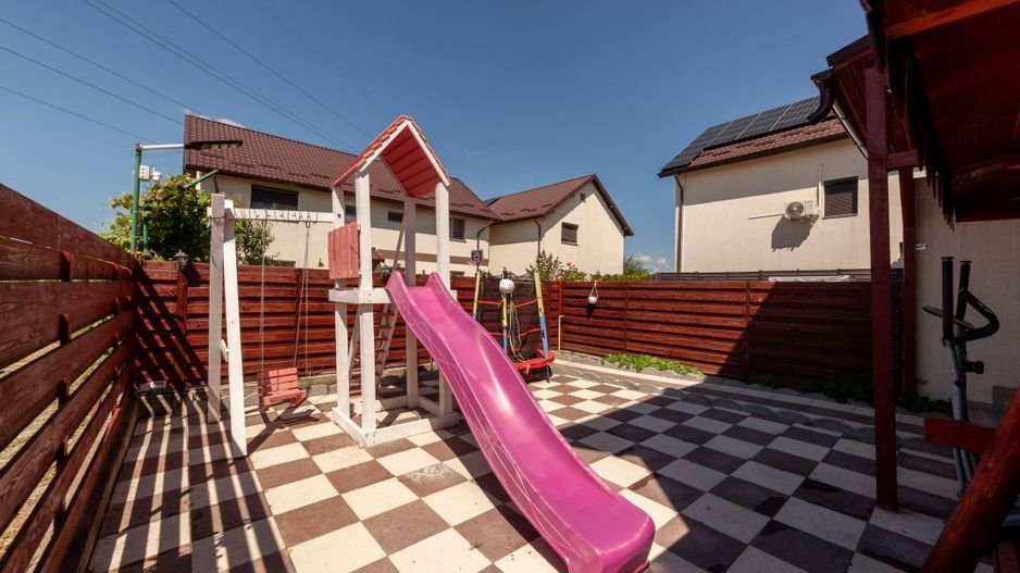 Renunta la Apartament- Descopera Avantajele unei Case Duplex in Mosoaia! - Poză 8