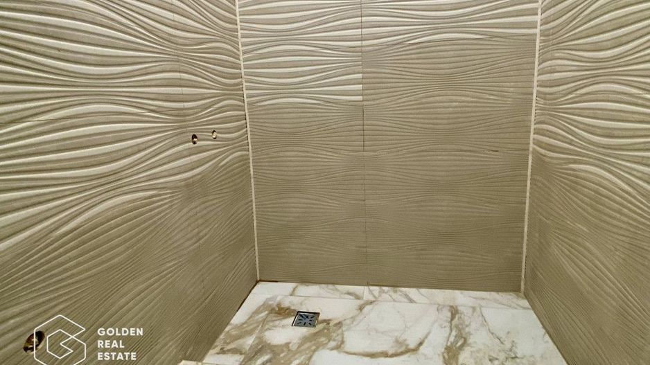 Casă cu curte, zona Centrală, str. Traian, amenajată - Poză 12